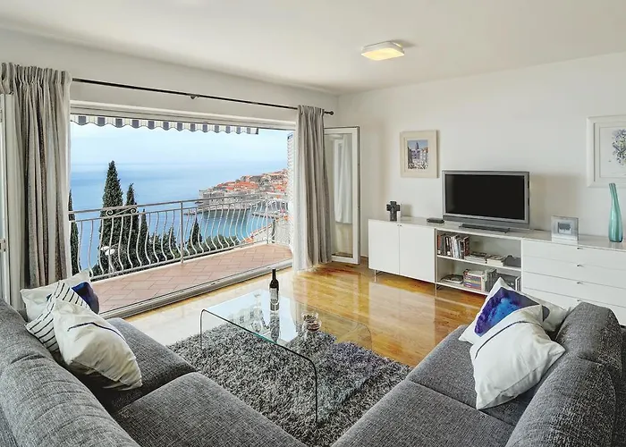 Apartment 330